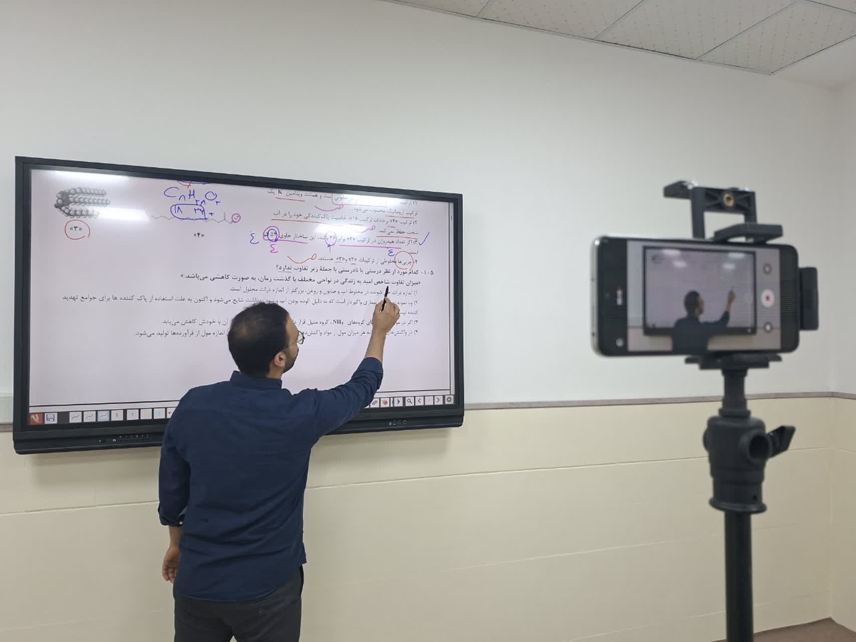 تصویر خبر: شروع کار استودیو شاهد